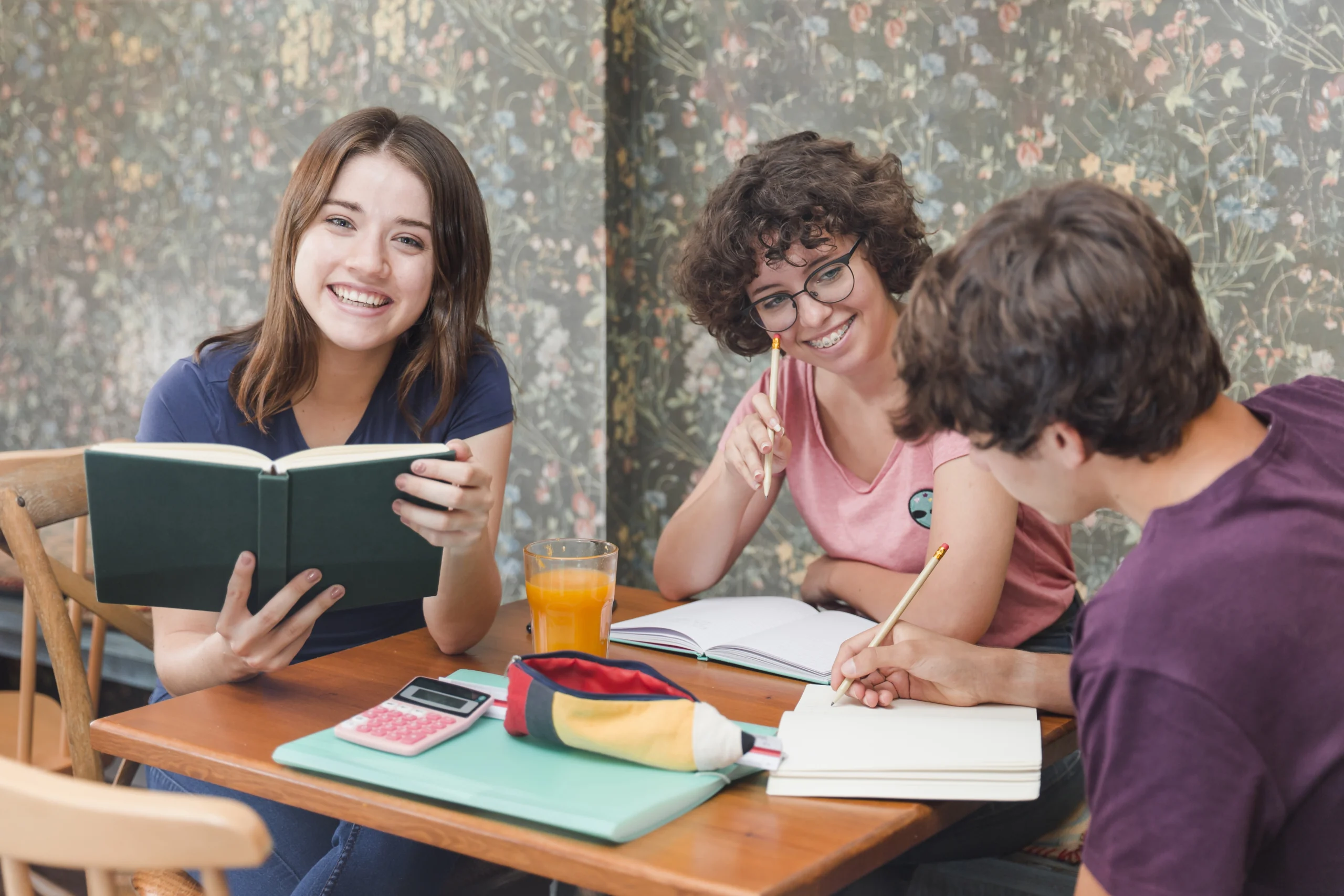 You can learn Spanish and other languages in Colombia